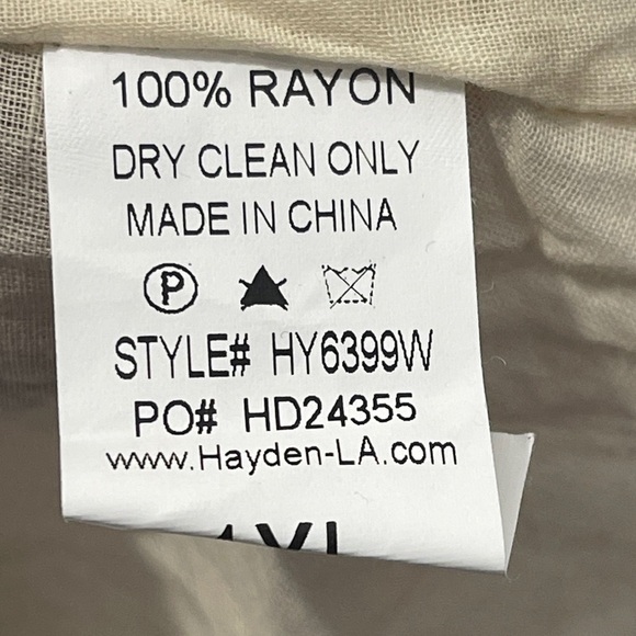 Hayden Dress Women's 1X Midi Boho Romantic Floral Pink Short Sleeve Event NWT - Picture 3 of 7